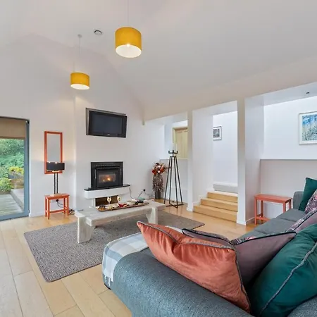Luxury Escape In County Mayo With Stunning Lake Views