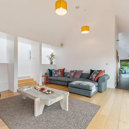 Luxury Escape In County Mayo With Stunning Lake Views Foxford