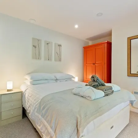 Luxury Escape In County Mayo With Stunning Lake Views